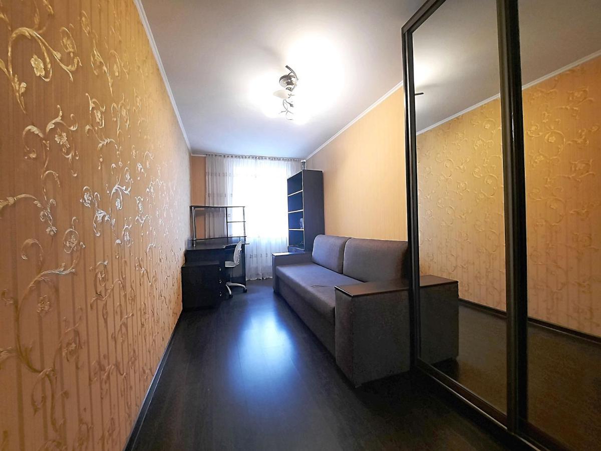Alex Apartments: Botanical Oasis With 24/7 Self-check-in Apartment